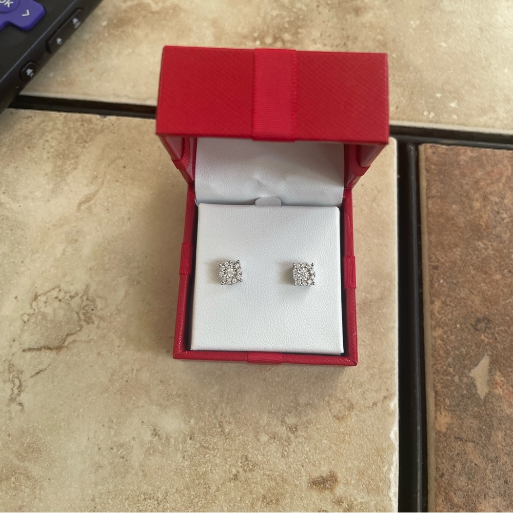 Authentic Diamond Stud Earings